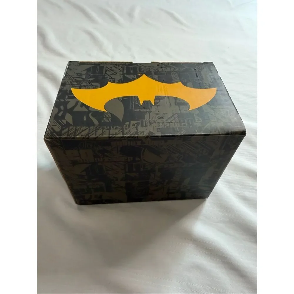 Fossil LI2521 Batman Legend Watch Limited Edition 3000 Made Worldwide